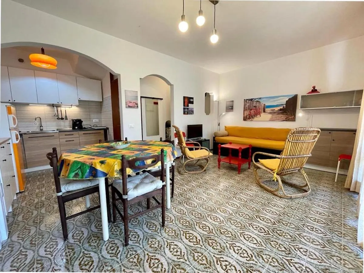Vintage-Modern Gem With Private Garden Vila Porto Santa Margherita di Caorle Itália